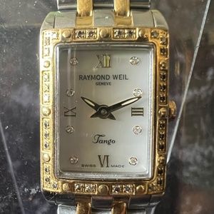 Raymond Weil Tango Collection 5971 Ladies Watch Sapphire Crystal Swiss Made